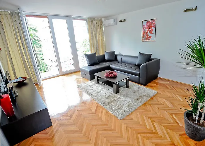 Apartment Mb