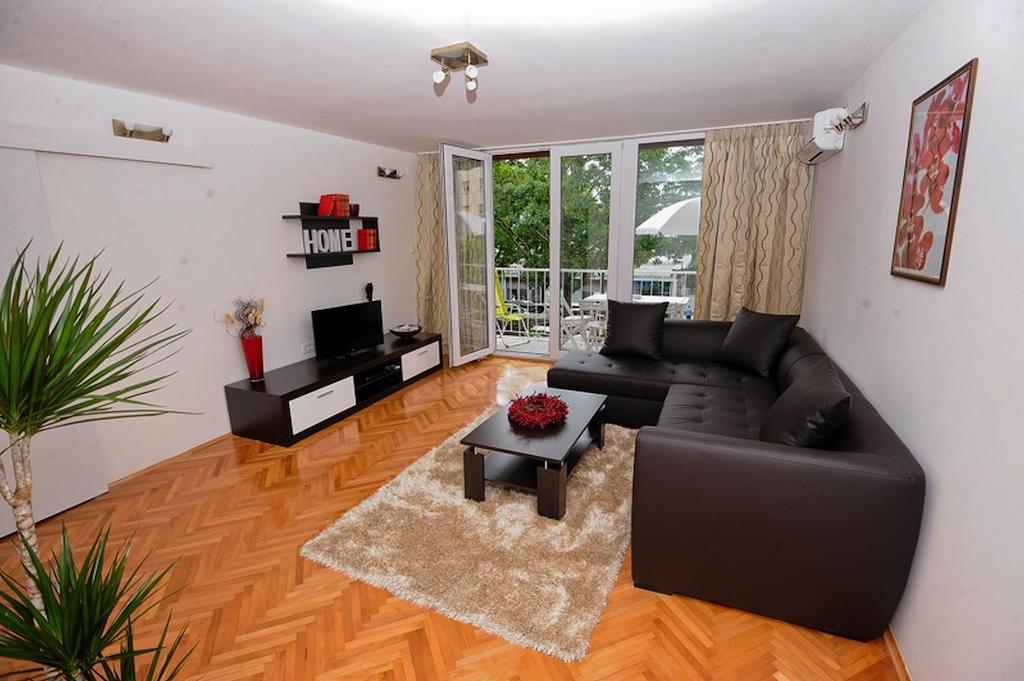 Mb Apartment